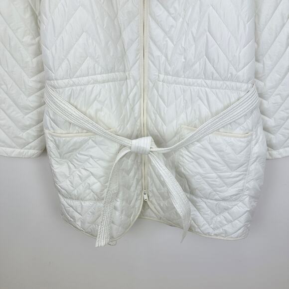 Athleta Mendocino Puffer Coat Quilted White Light Quilted Belted Size 2X NWT - Picture 15 of 16